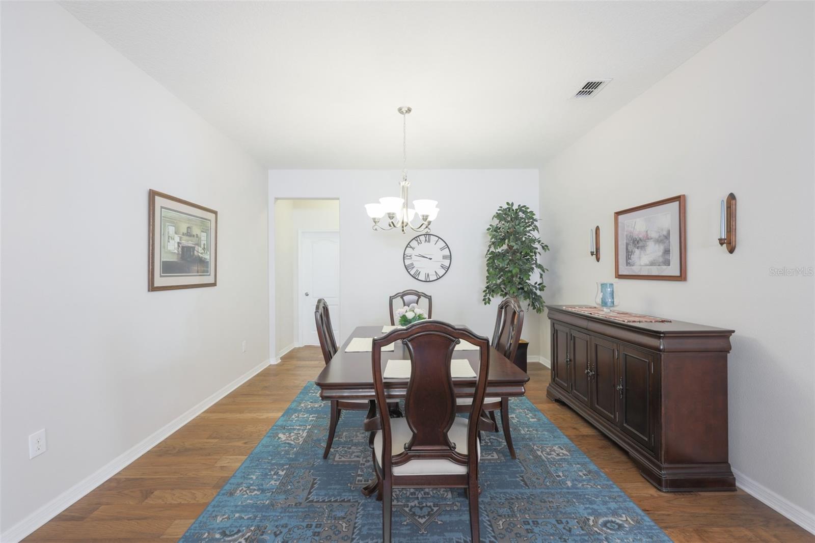 Image 16 of 53 For 12333 Juniper Field Court