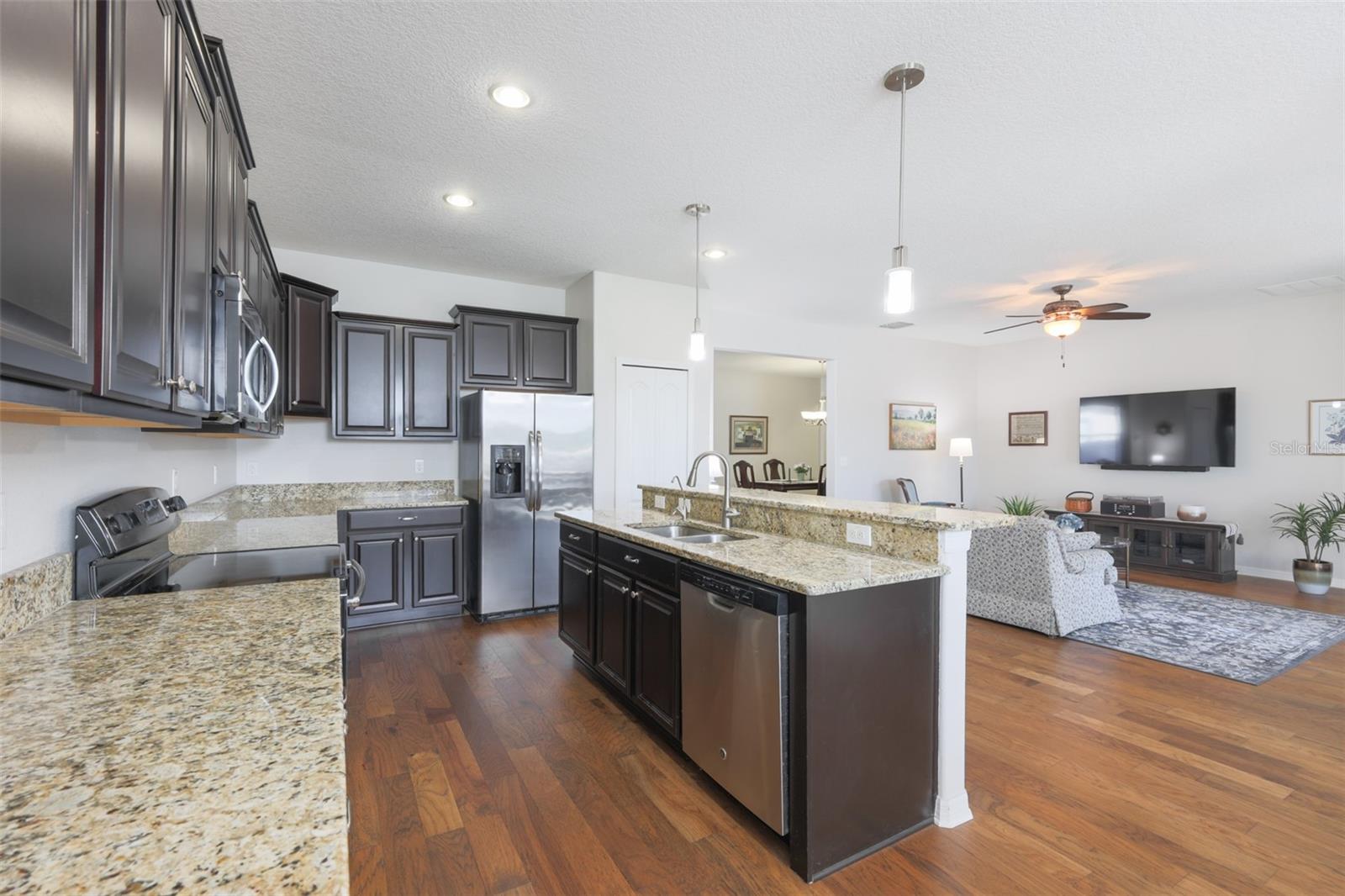 Image 19 of 53 For 12333 Juniper Field Court