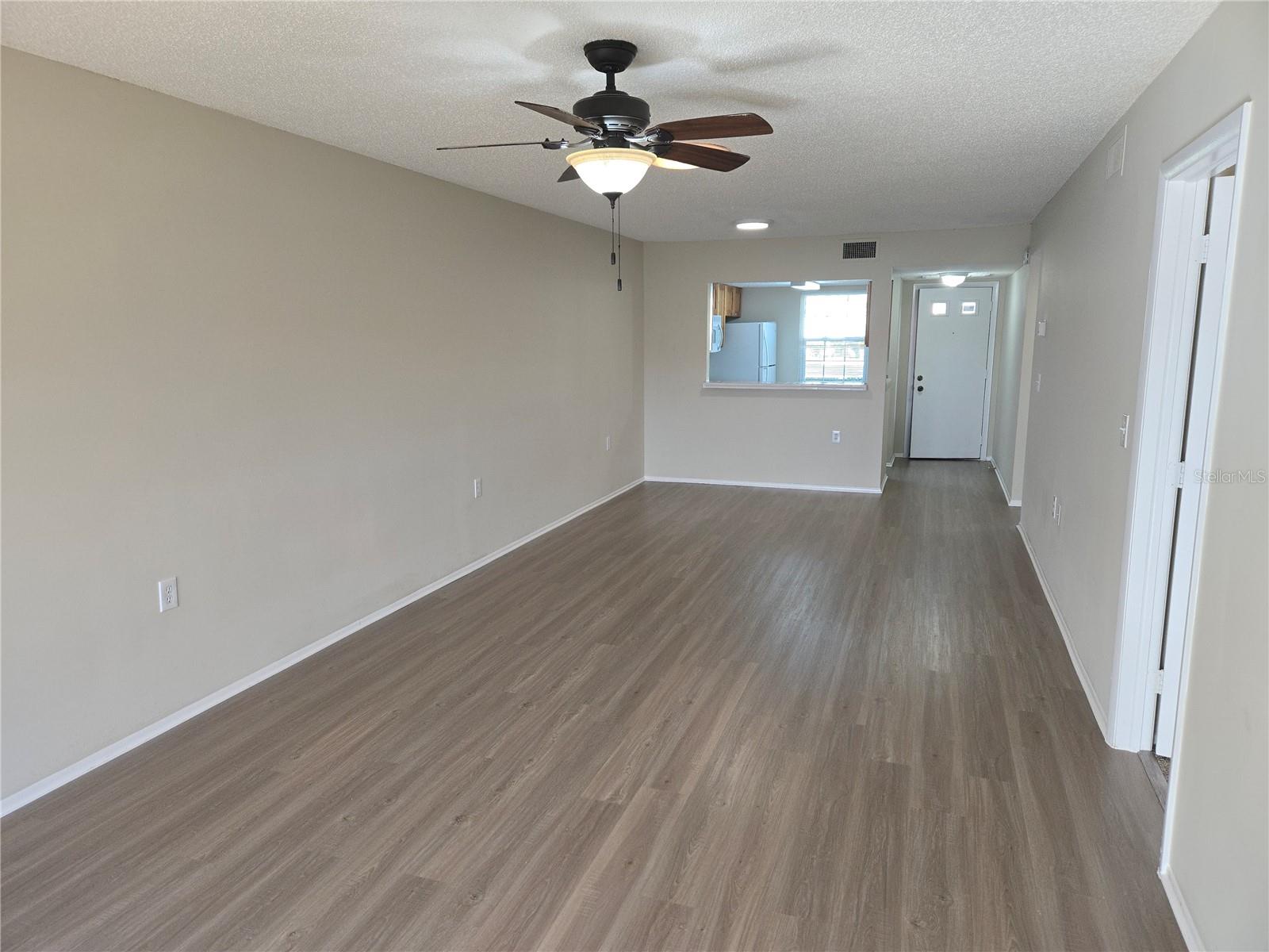 Image 8 of 22 For 11130 Carriage Hill Drive 4