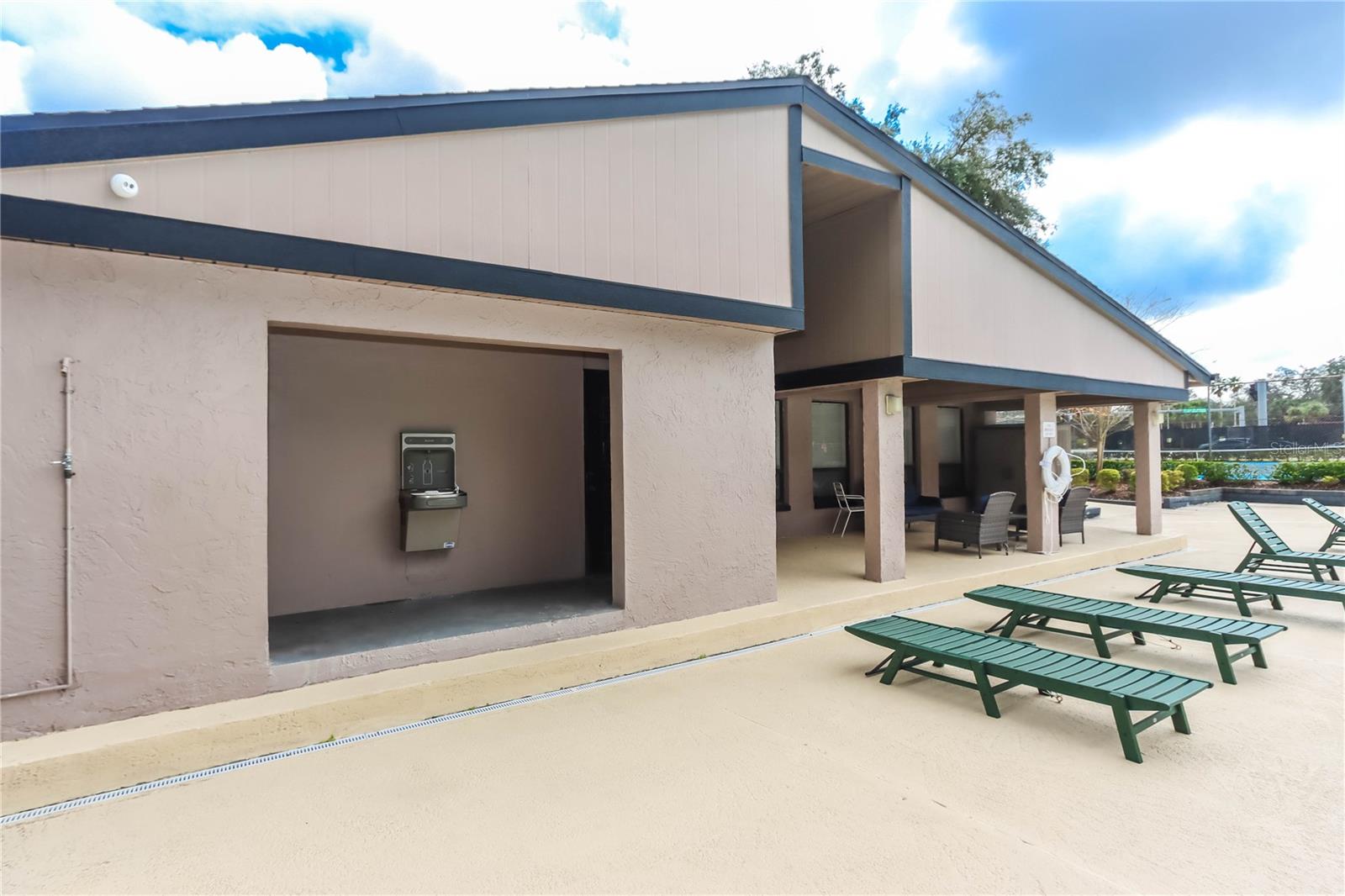 Image 23 of 30 For 4009 Nestle Oaks Place 104