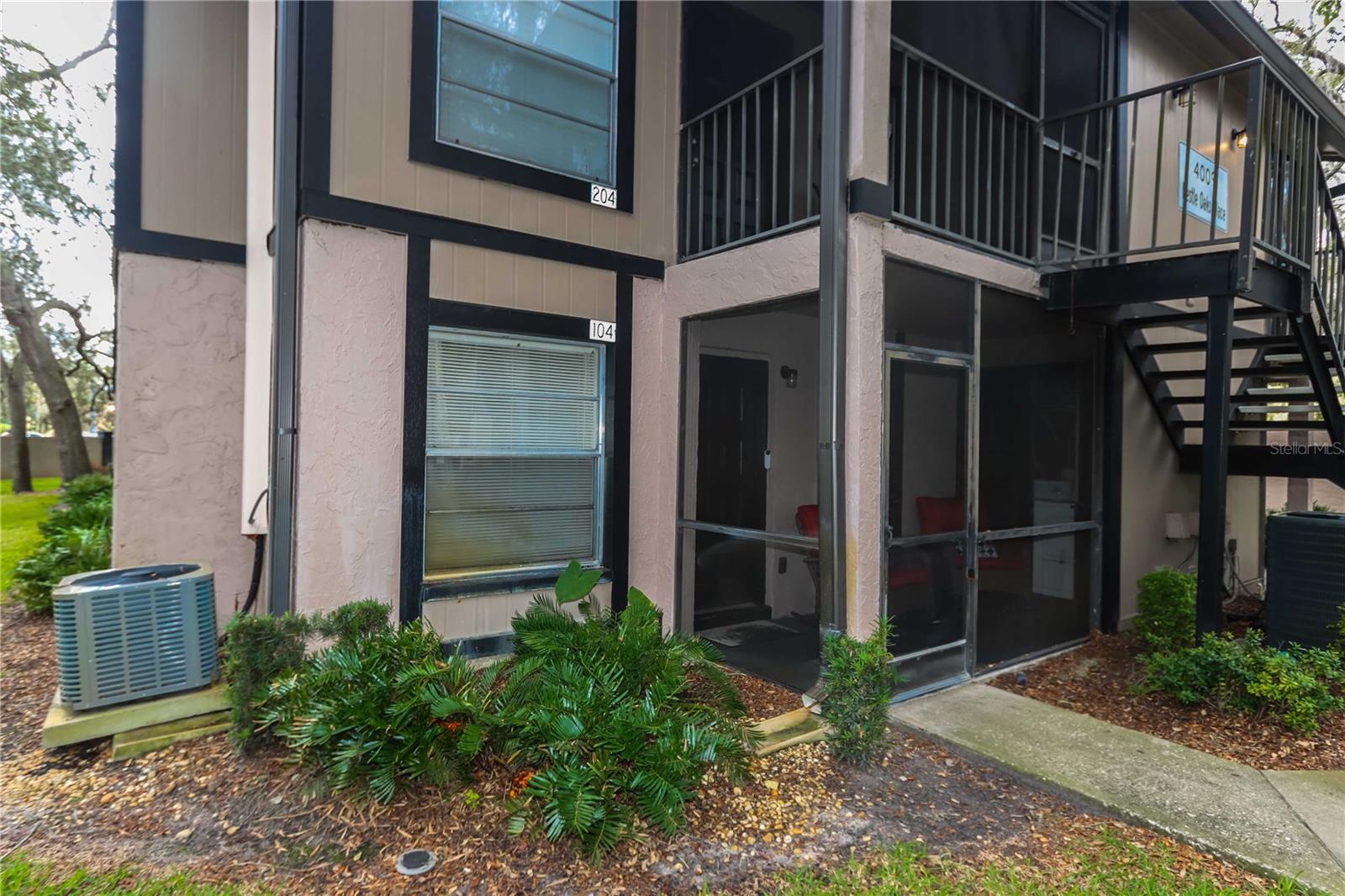 Image 3 of 30 For 4009 Nestle Oaks Place 104