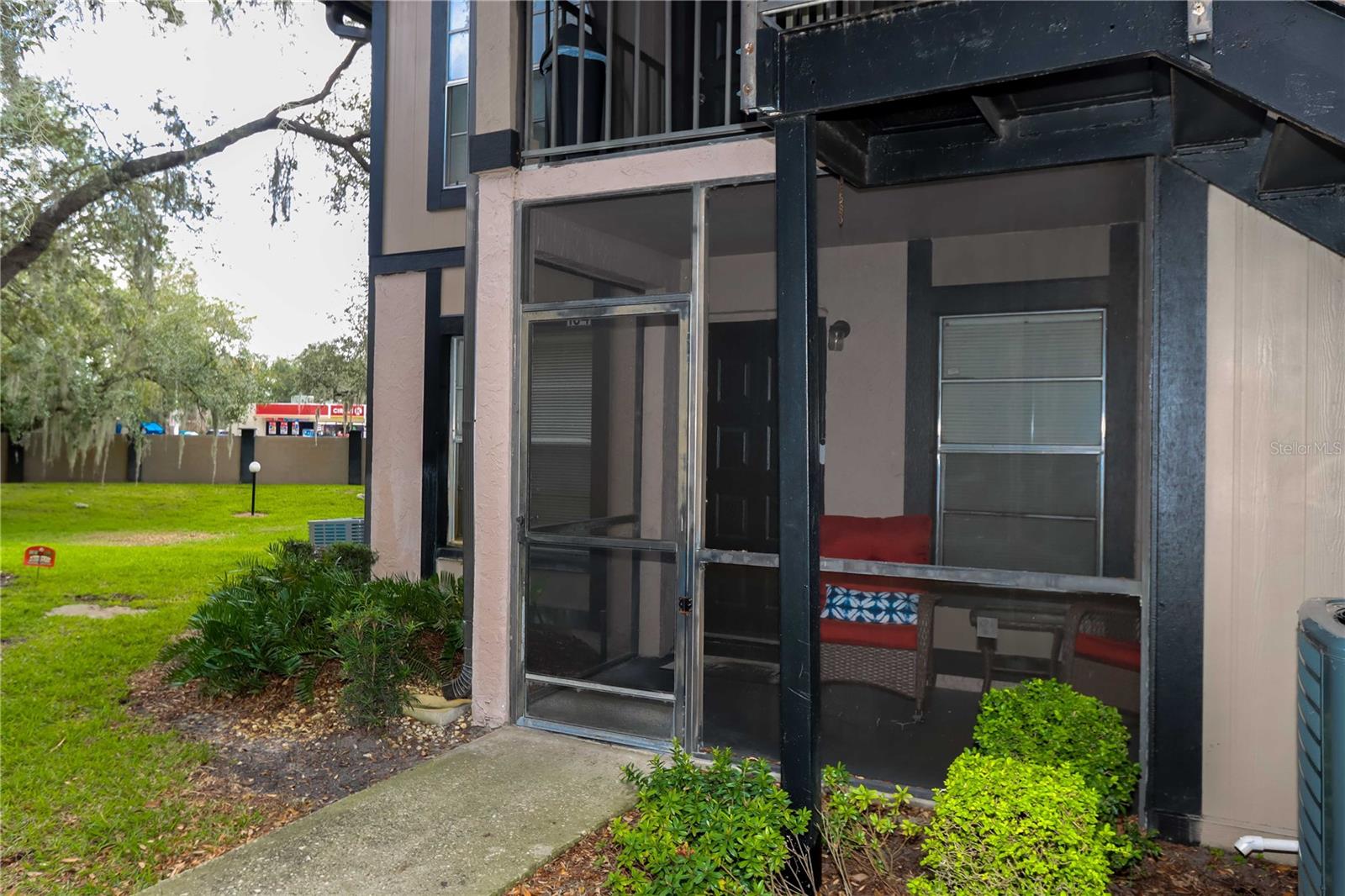 Image 4 of 30 For 4009 Nestle Oaks Place 104