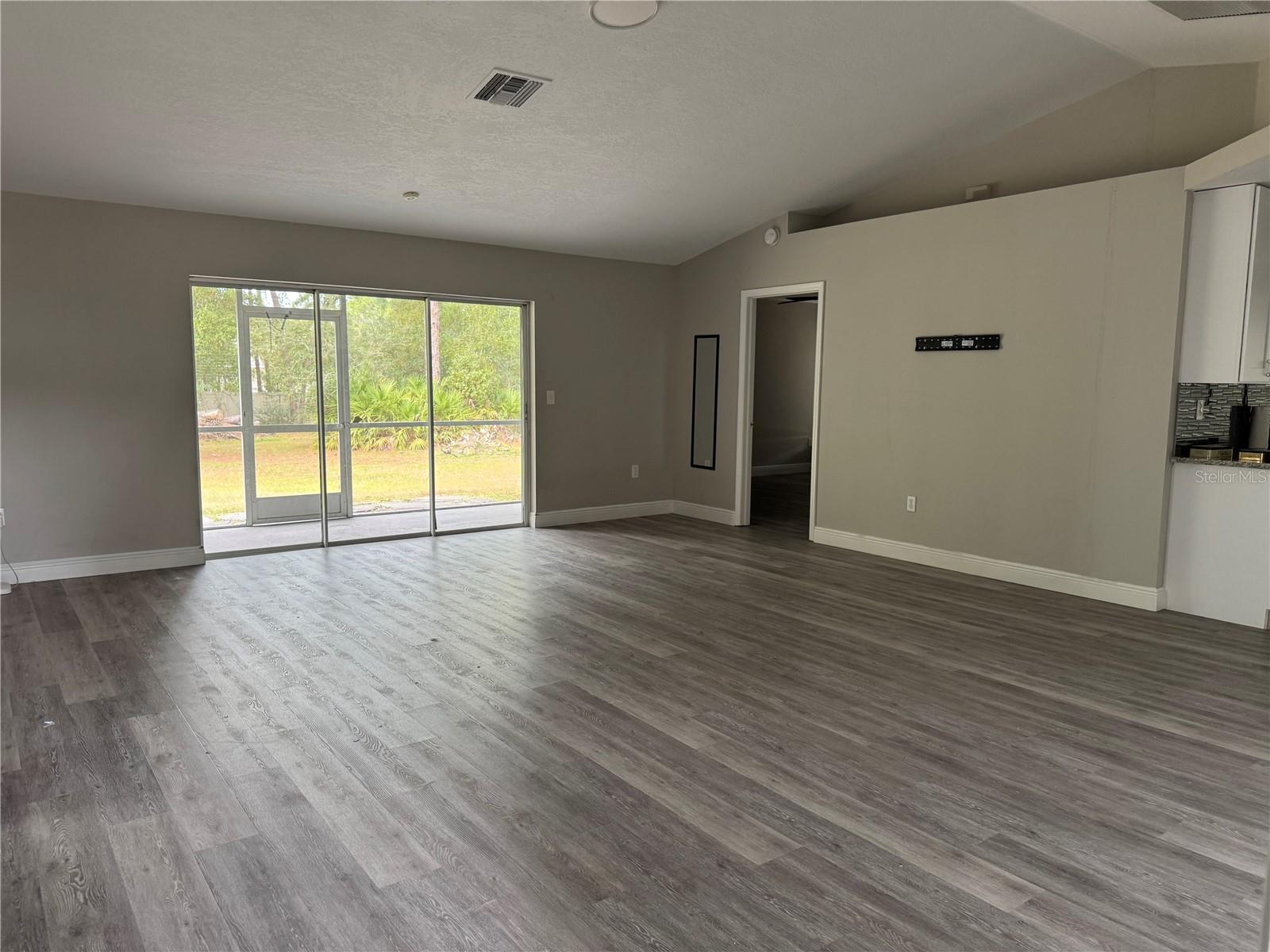 Image 2 of 24 For 7433 Richland Street