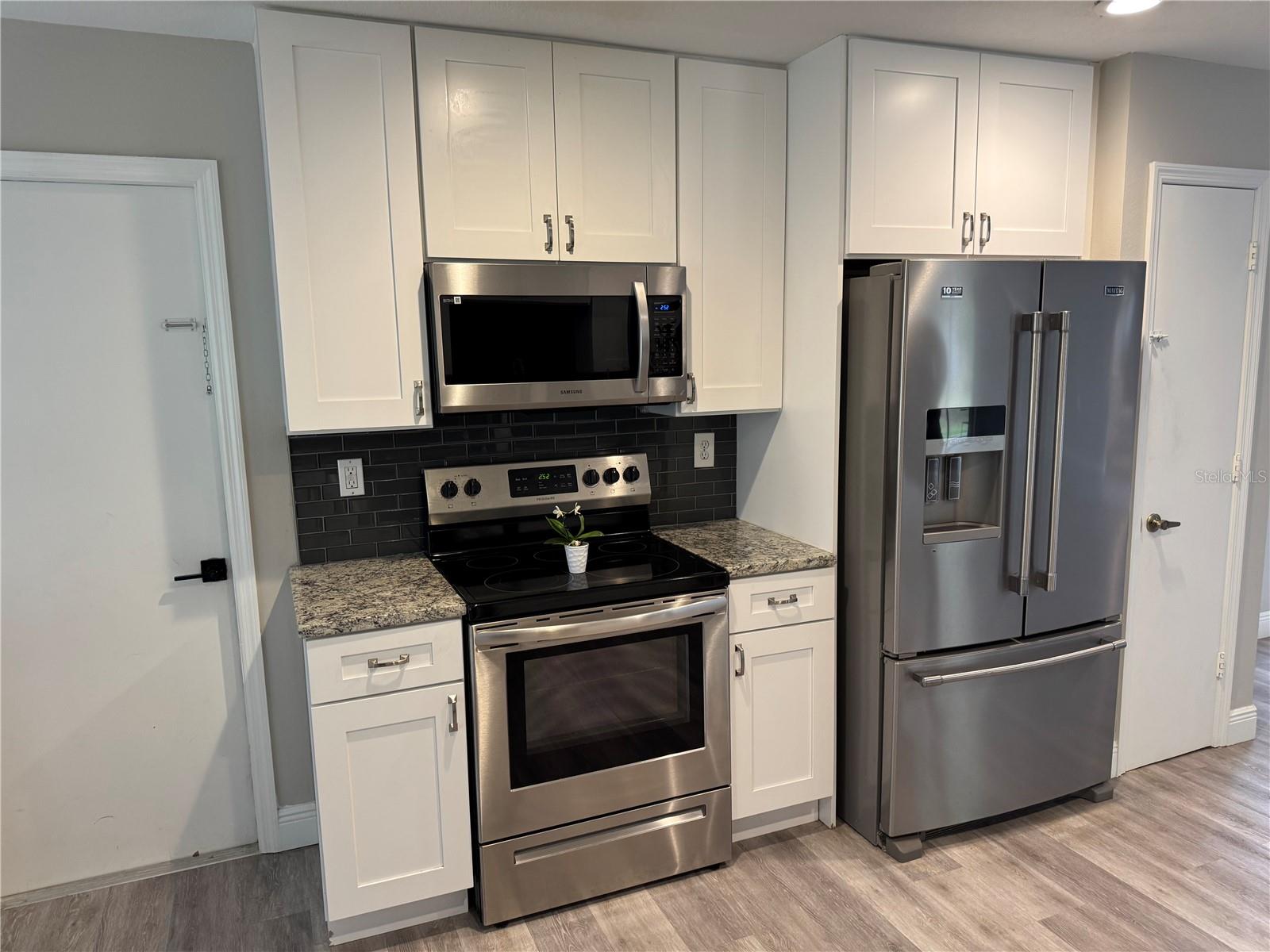 Image 21 of 24 For 7433 Richland Street