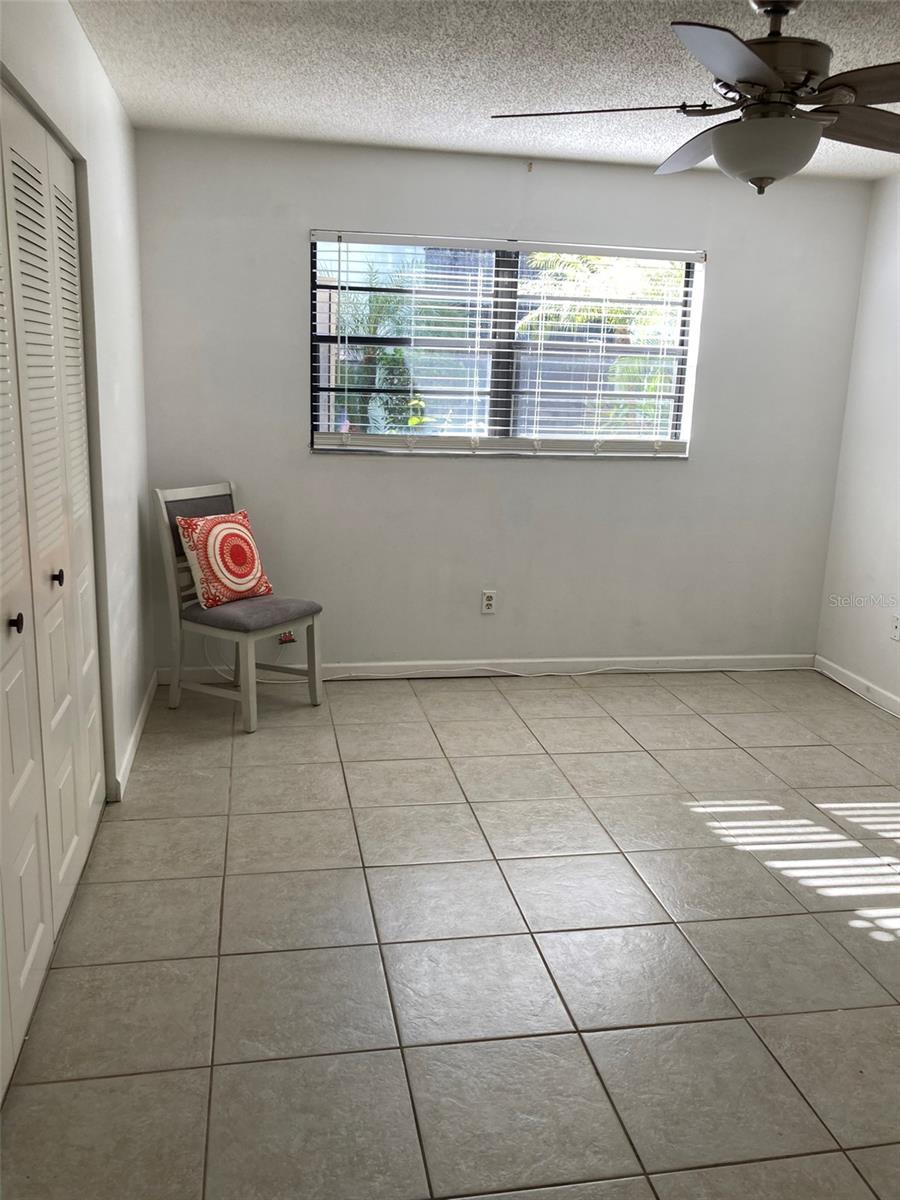 Image 32 of 42 For 5975 Terrace Park Drive N 103