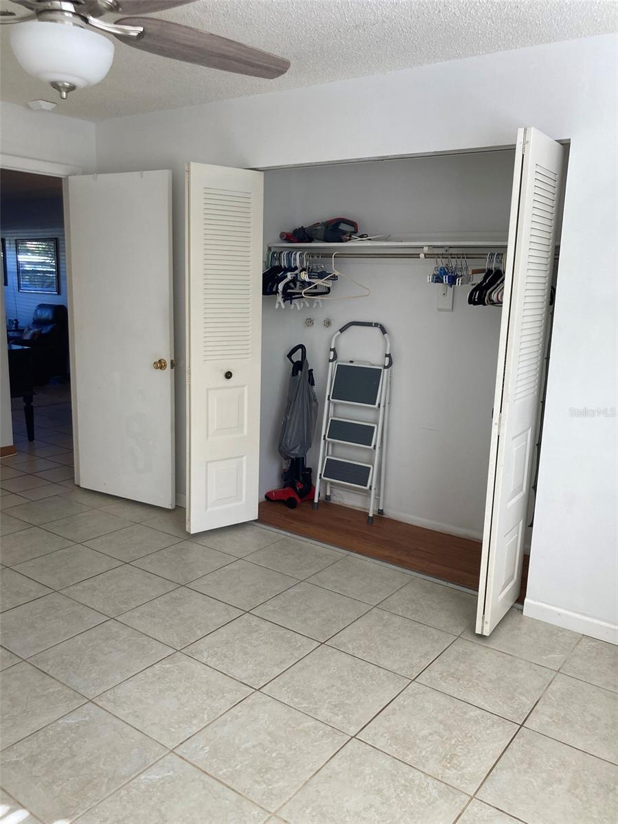 Image 34 of 42 For 5975 Terrace Park Drive N 103