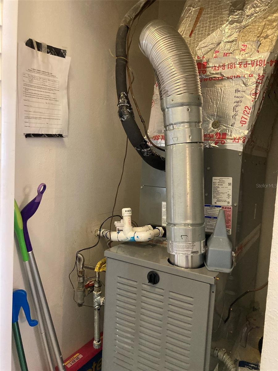 Image 36 of 42 For 5975 Terrace Park Drive N 103