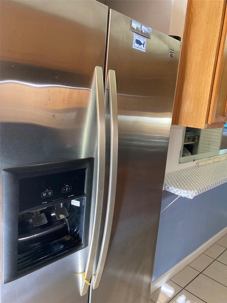 Image 40 of 42 For 5975 Terrace Park Drive N 103