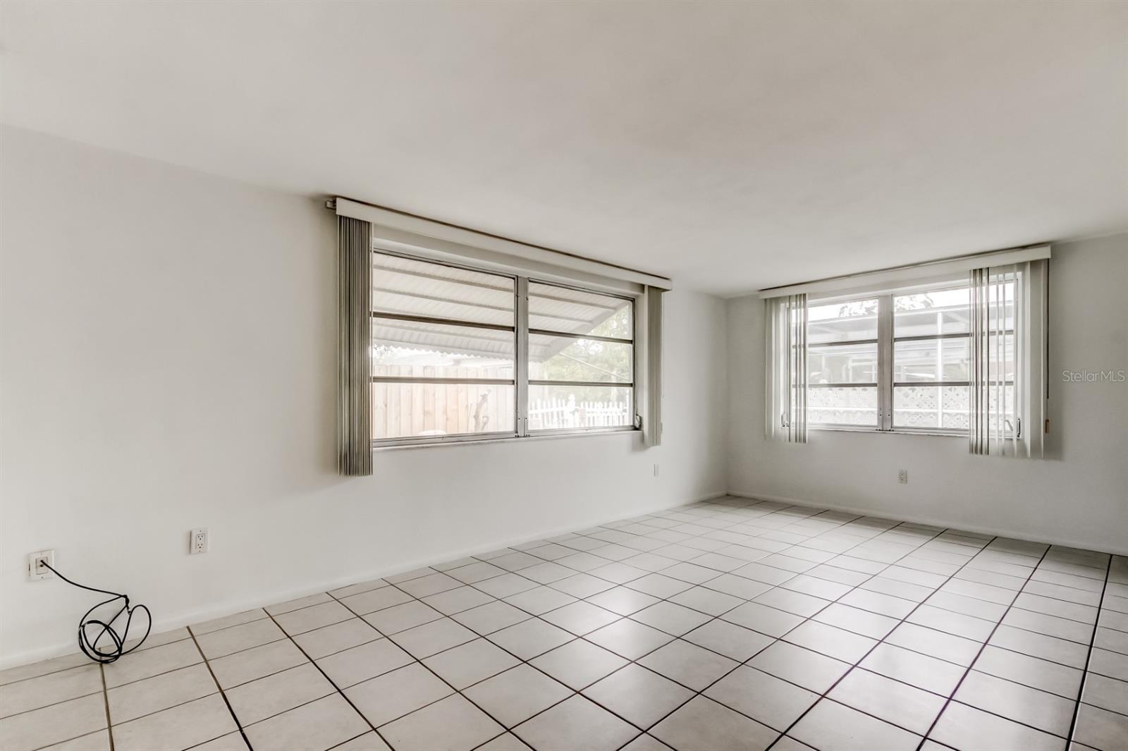 Image 25 of 51 For 3735 Mynabird Drive