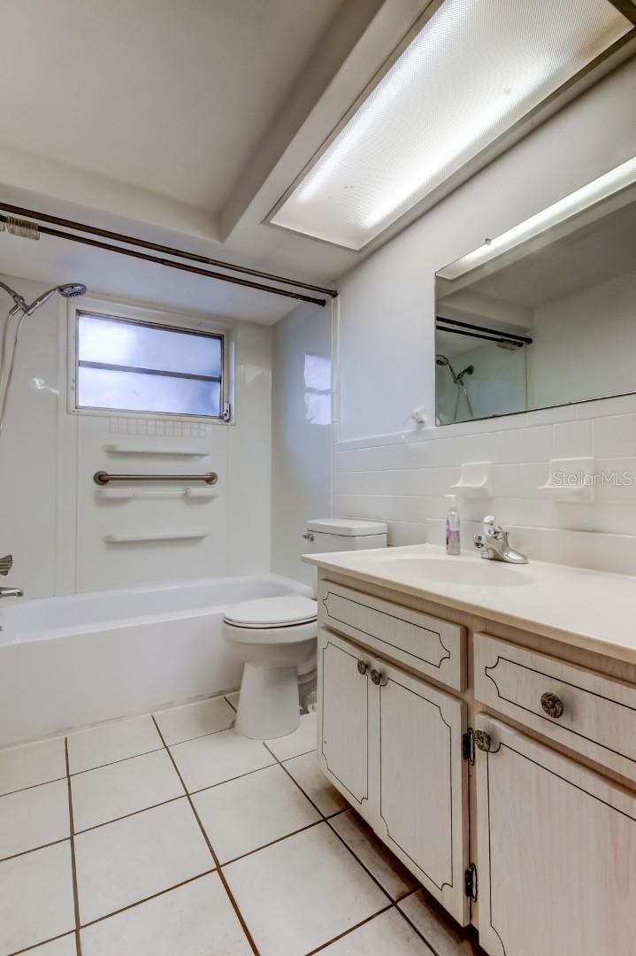 Image 38 of 51 For 3735 Mynabird Drive