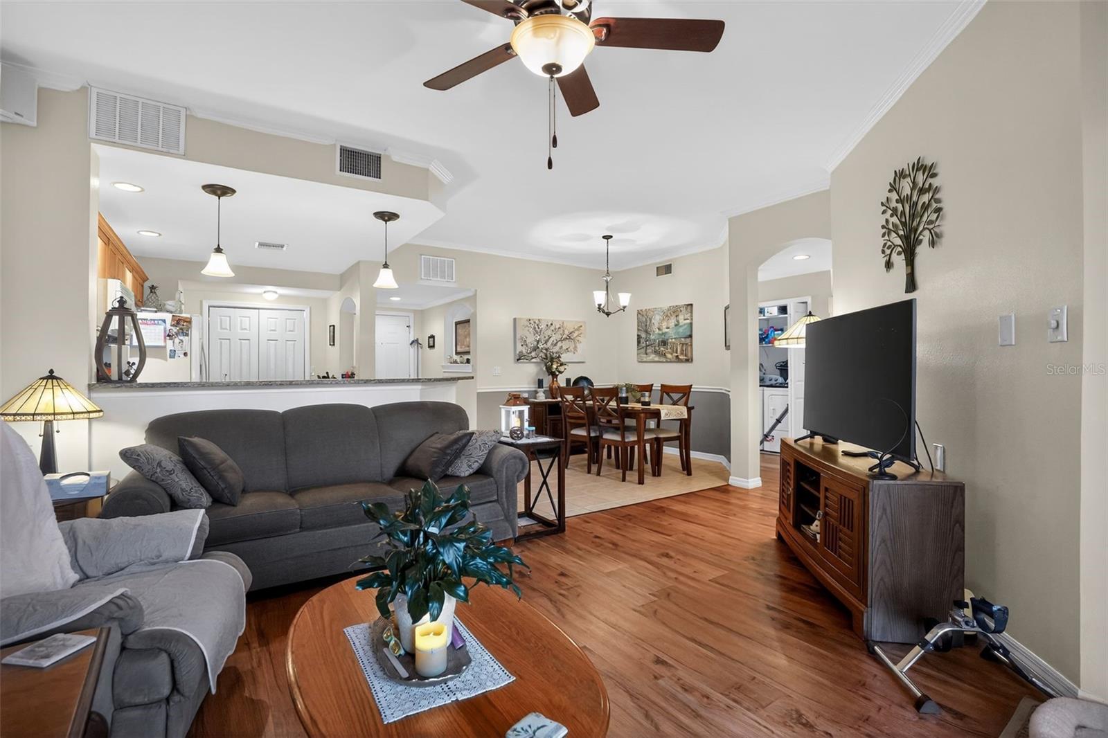 Image 10 of 27 For 4263 Liron Avenue 101