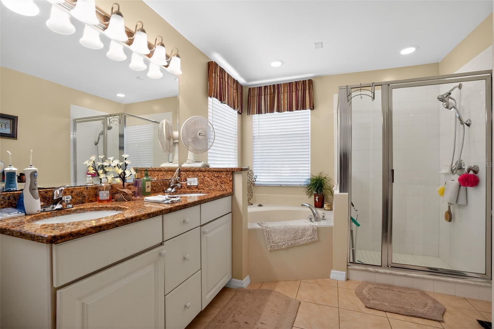 Image 12 of 27 For 4263 Liron Avenue 101