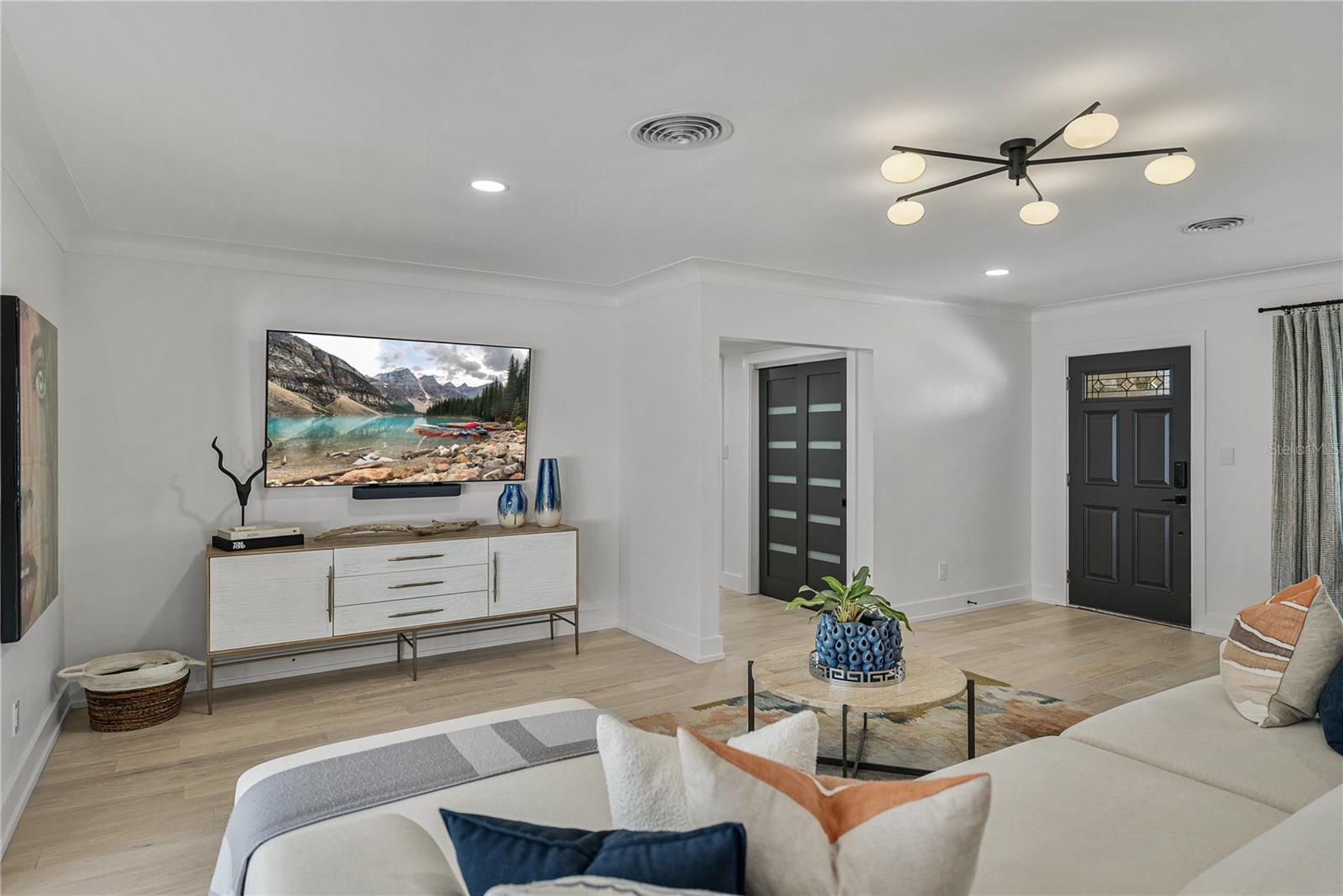 Image 11 of 88 For 6619 Blue Heron Drive S