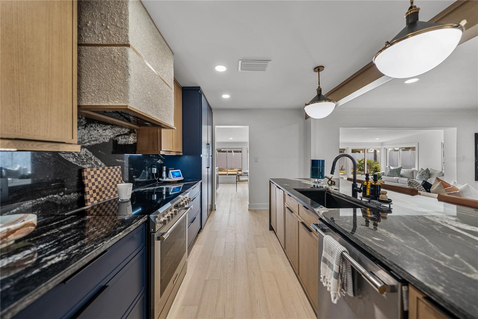 Image 20 of 88 For 6619 Blue Heron Drive S