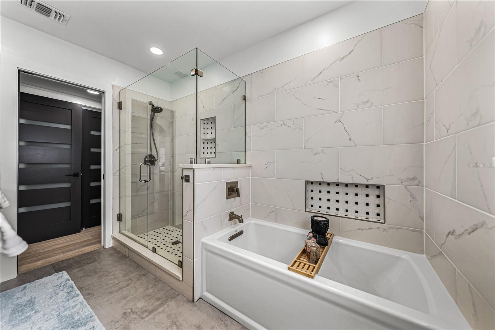 Image 51 of 88 For 6619 Blue Heron Drive S