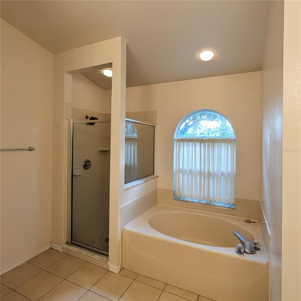 Image 7 of 11 For 10128 Heather Sound Drive