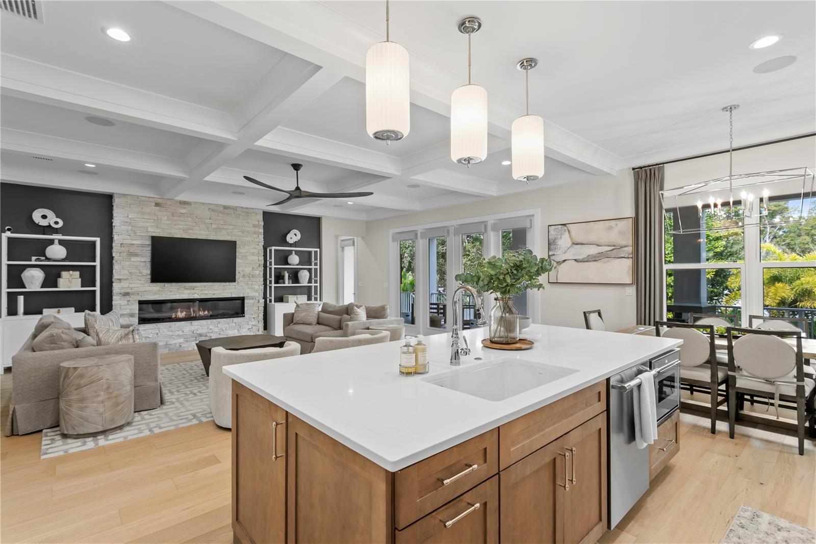 Image 11 of 64 For 4807 San Rafael Street