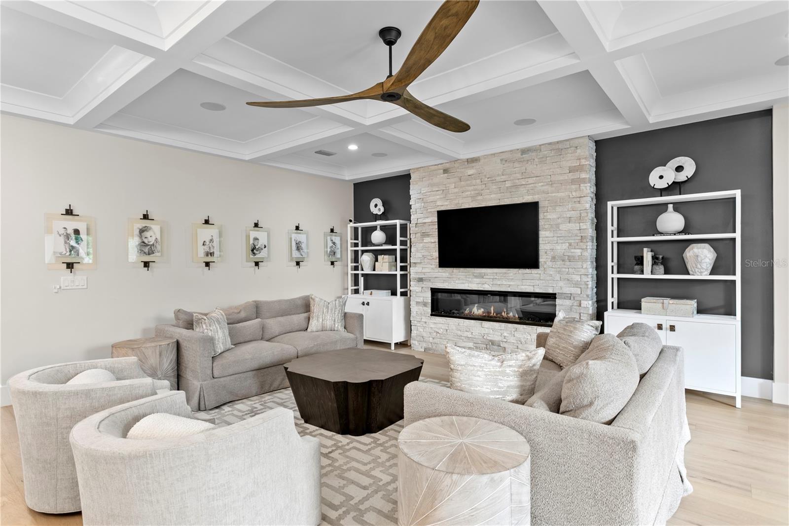 Image 19 of 64 For 4807 San Rafael Street