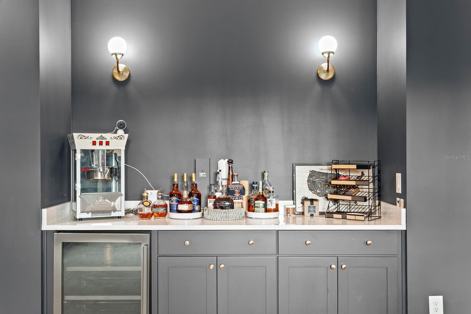 Image 37 of 64 For 4807 San Rafael Street