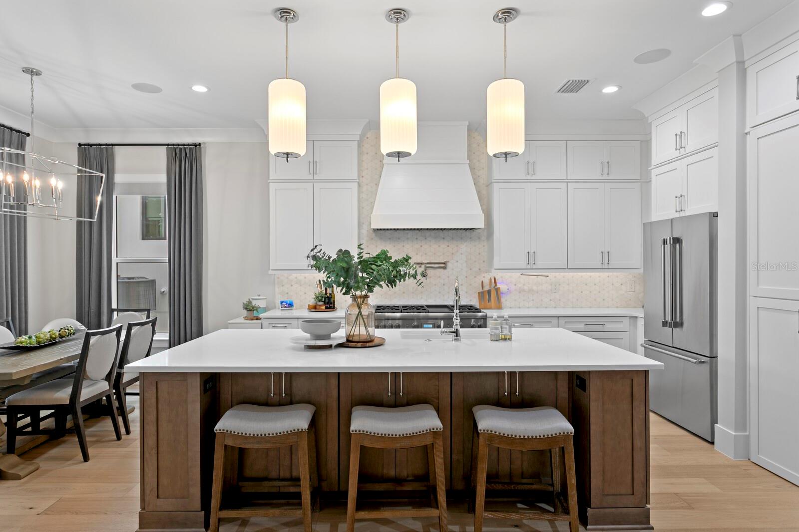 Image 4 of 64 For 4807 San Rafael Street