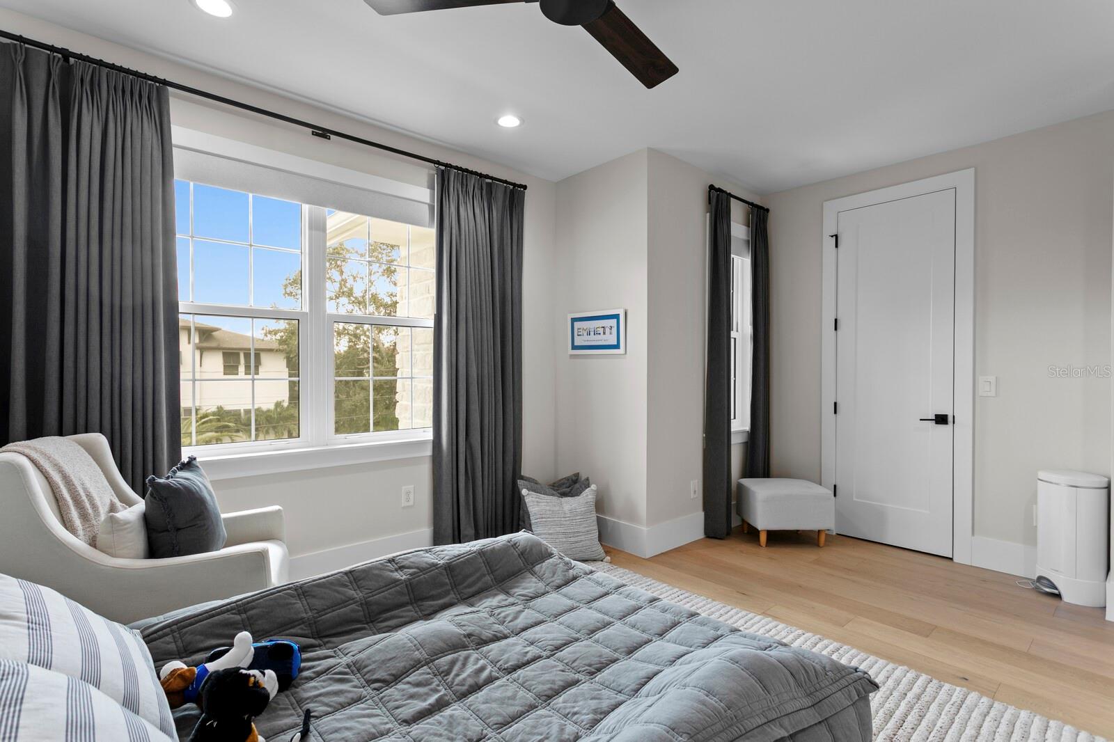 Image 43 of 64 For 4807 San Rafael Street