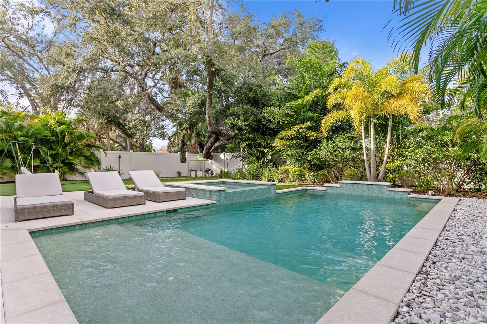 Image 56 of 64 For 4807 San Rafael Street