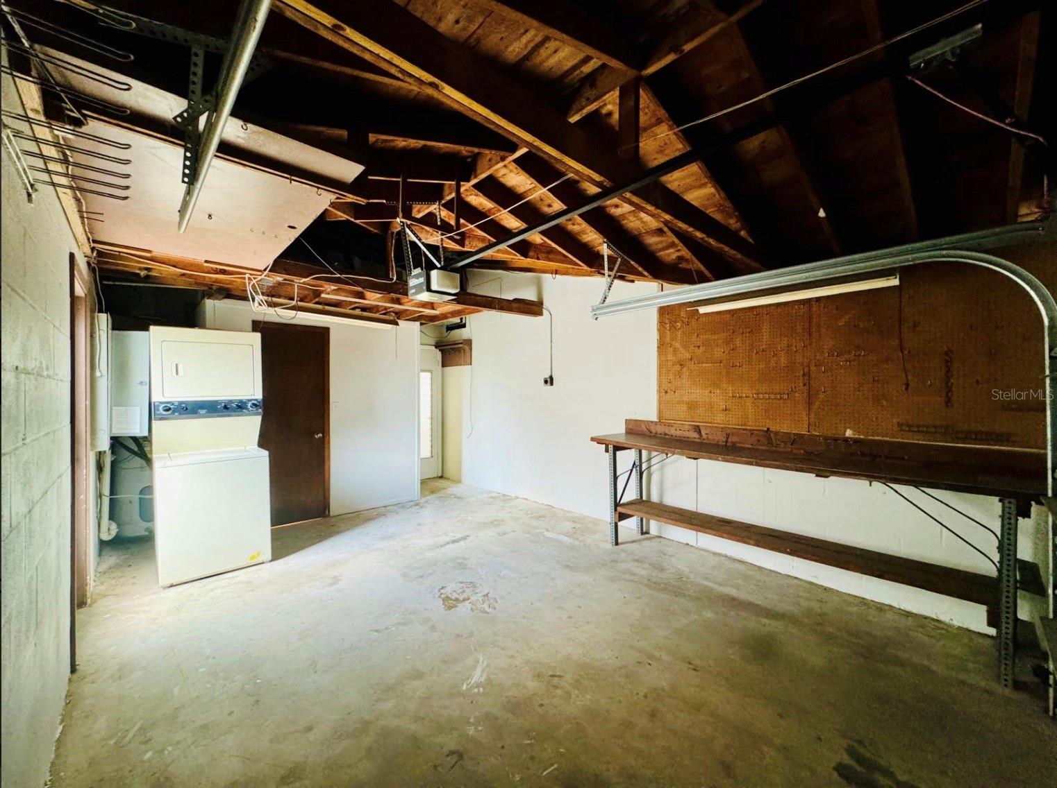 Image 11 of 13 For 1103 Classic Drive