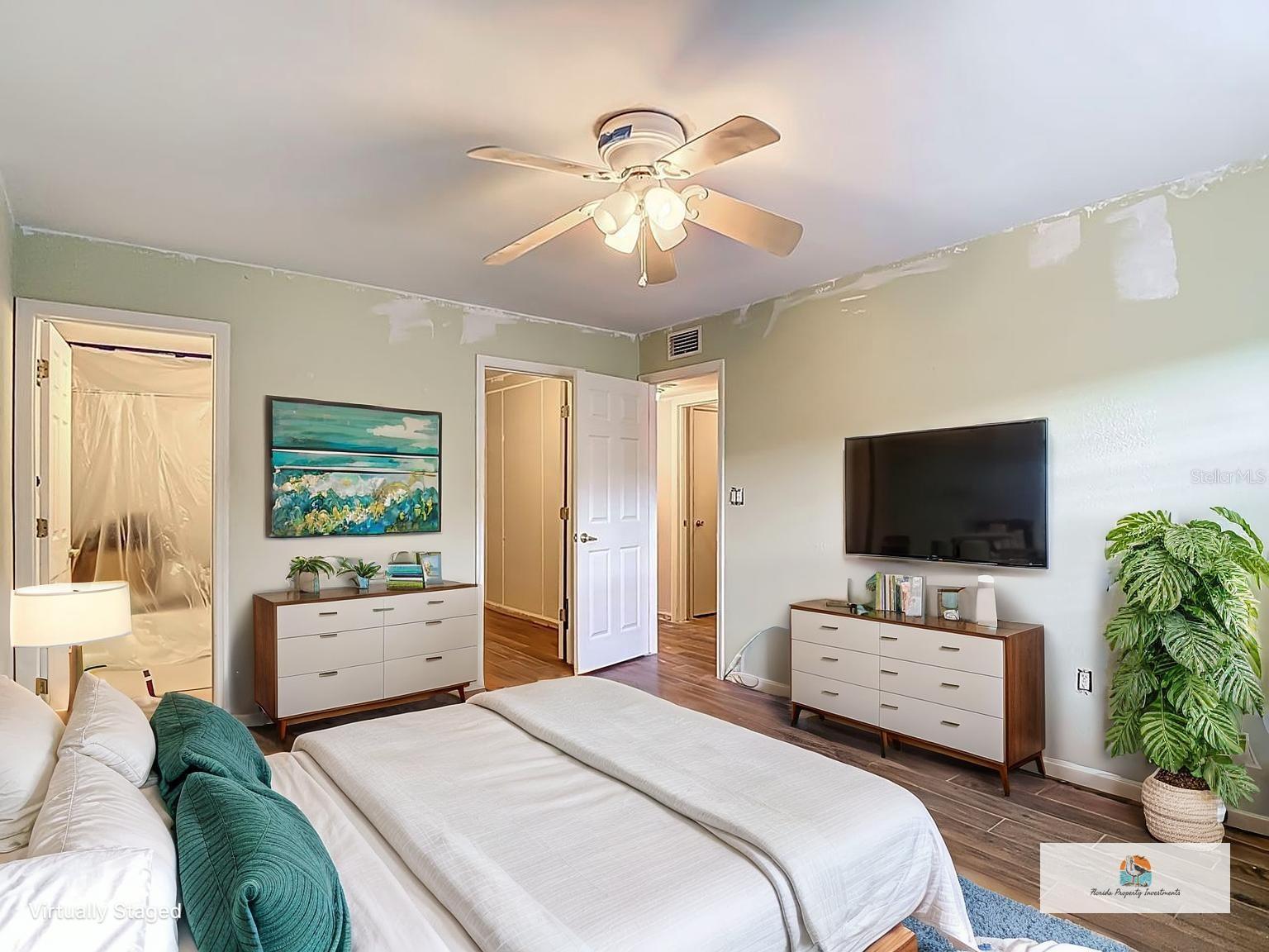 Image 24 of 48 For 4325 Aegean Drive 204b