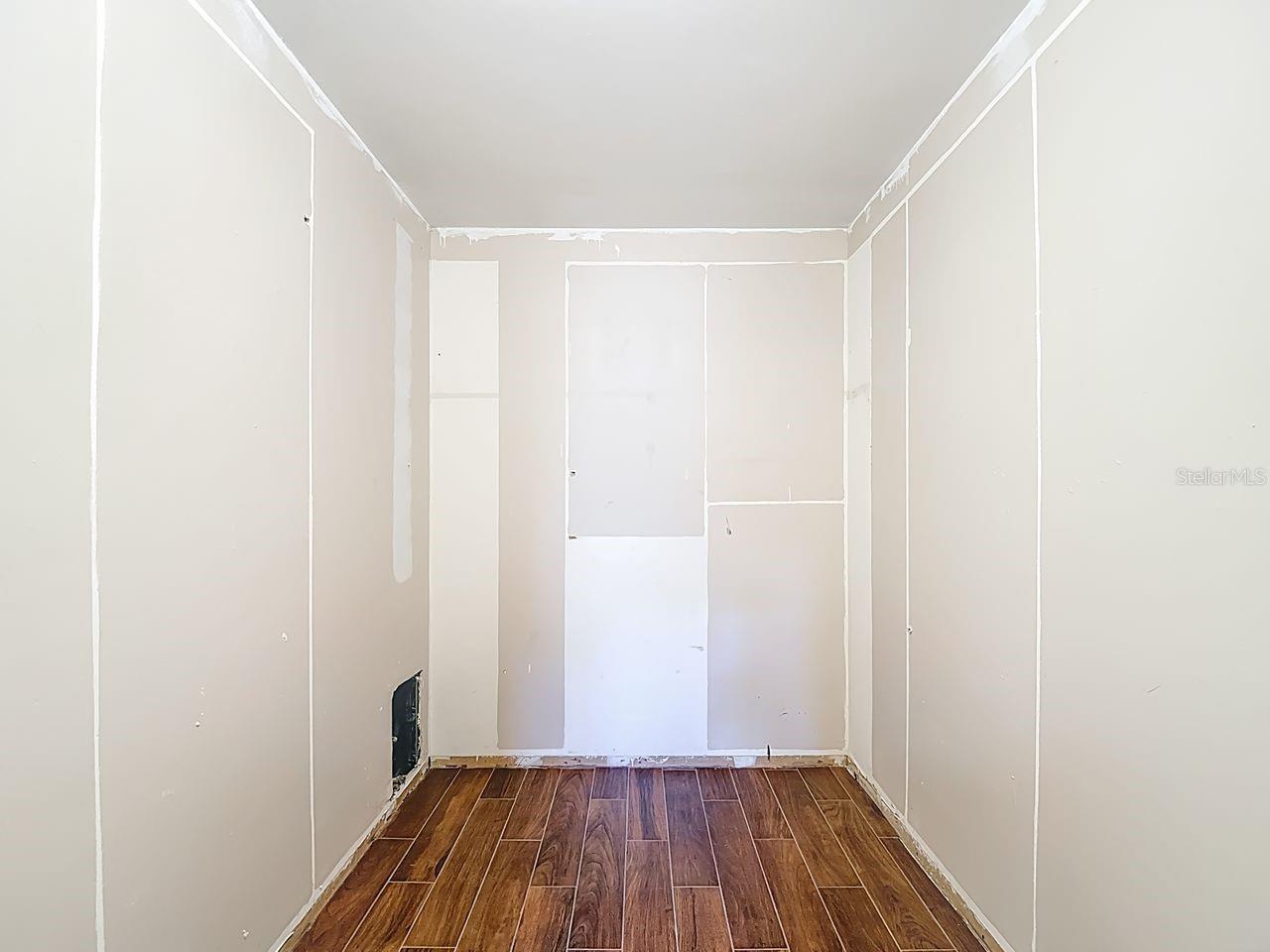 Image 30 of 48 For 4325 Aegean Drive 204b