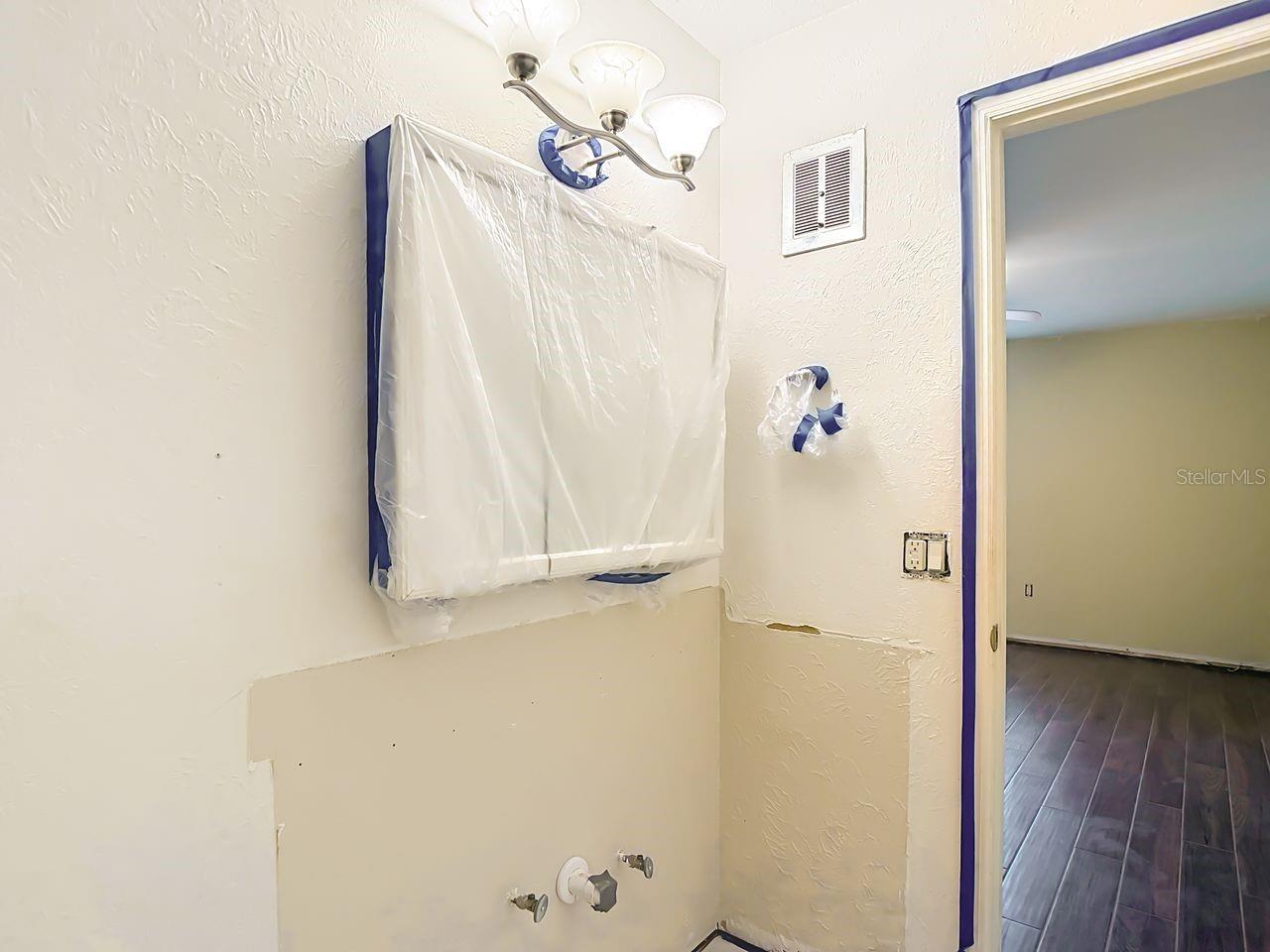 Image 31 of 48 For 4325 Aegean Drive 204b