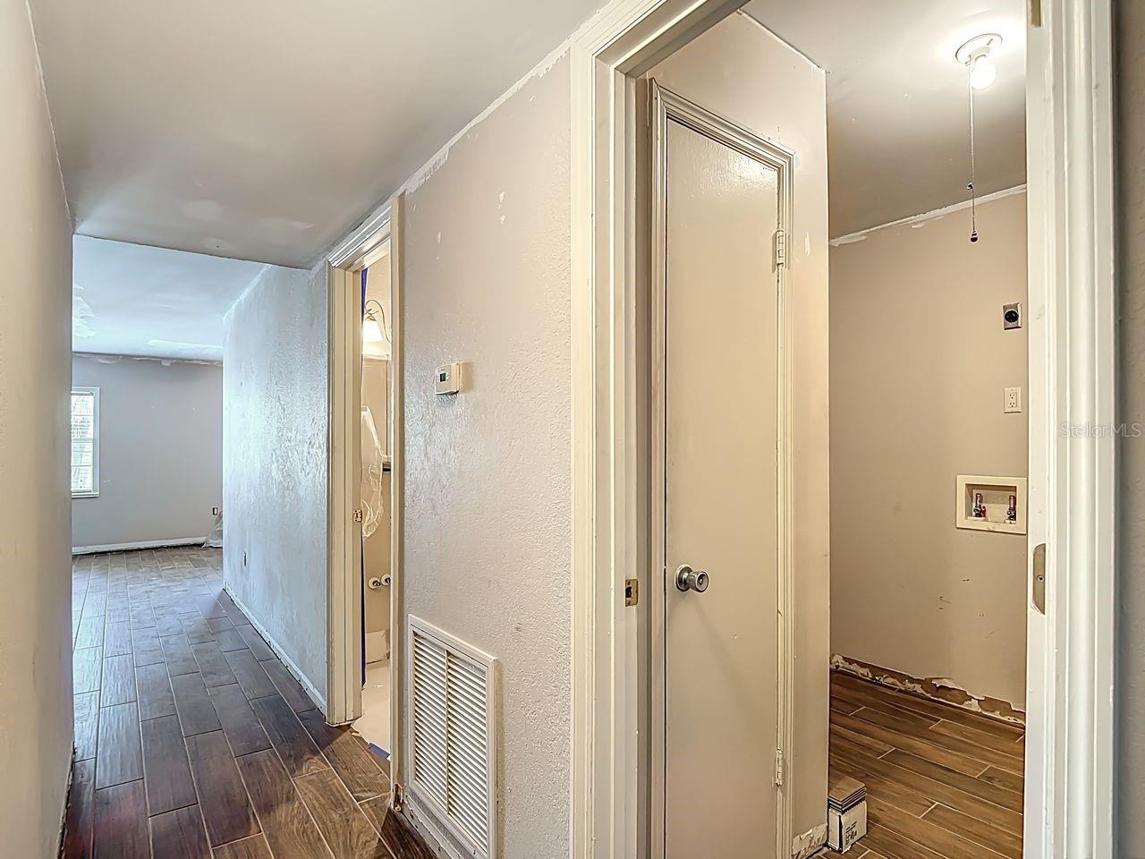 Image 39 of 48 For 4325 Aegean Drive 204b