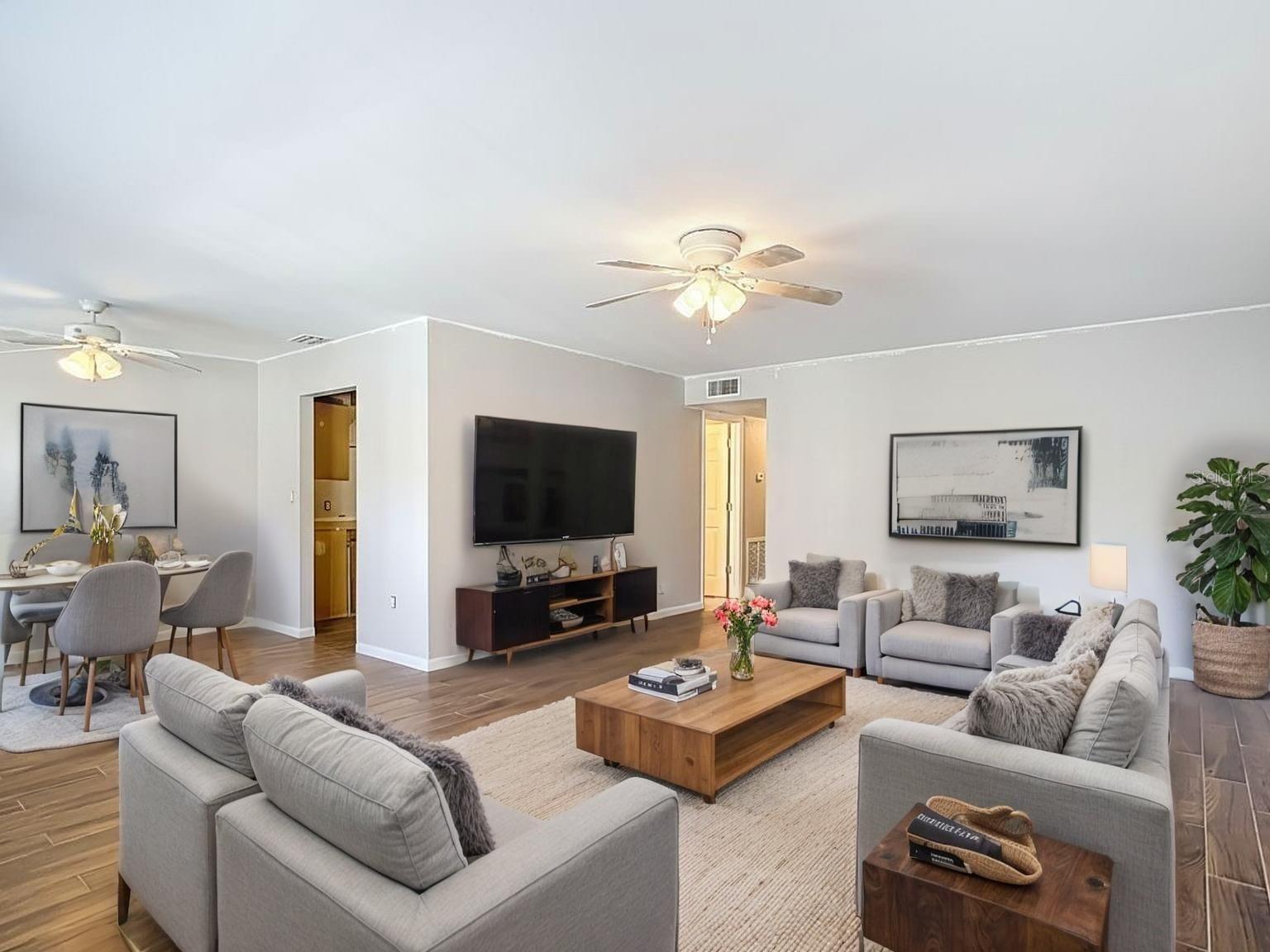 Image 5 of 48 For 4325 Aegean Drive 204b