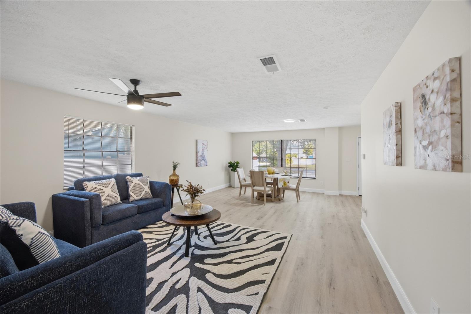 Image 11 of 39 For 920 Candlewood Avenue