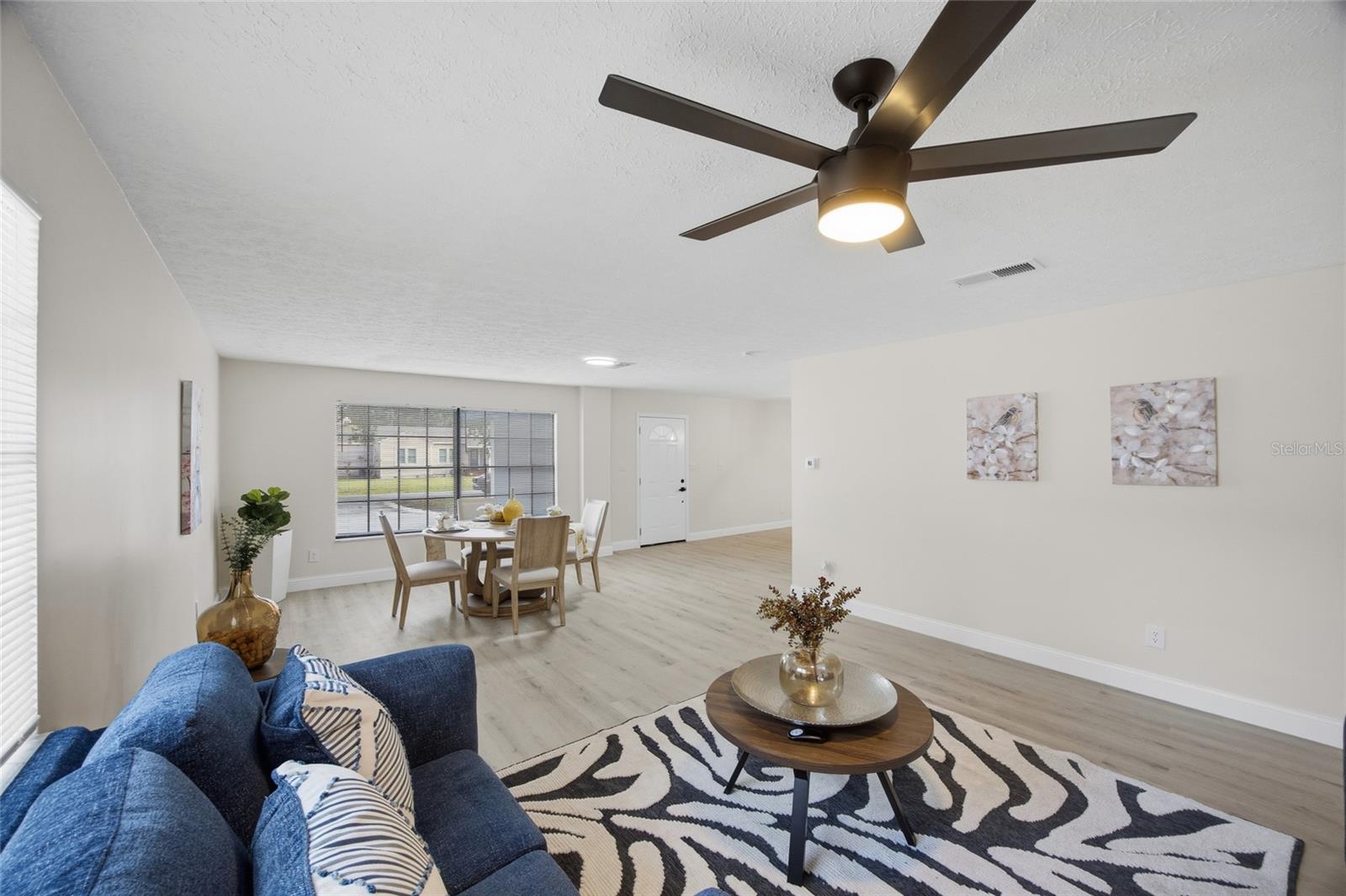 Image 12 of 39 For 920 Candlewood Avenue