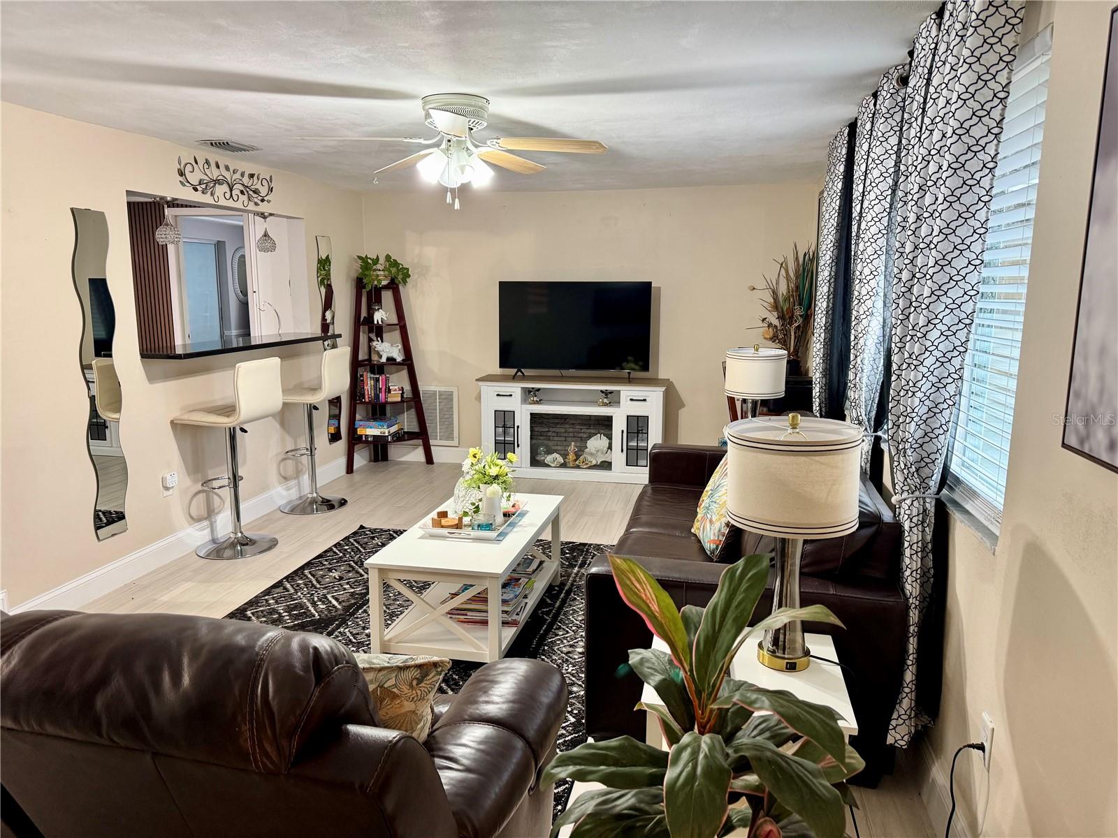 Image 4 of 24 For 3625 Richboro Drive