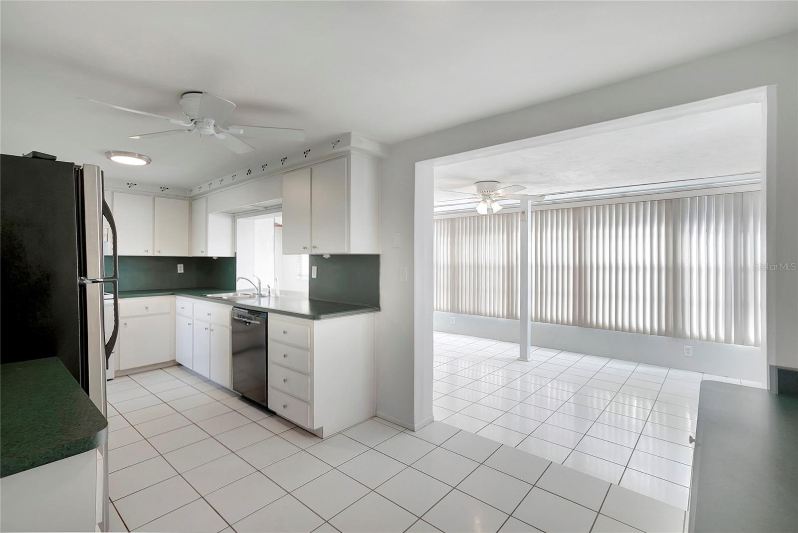 Image 10 of 21 For 4124 Claremont Drive