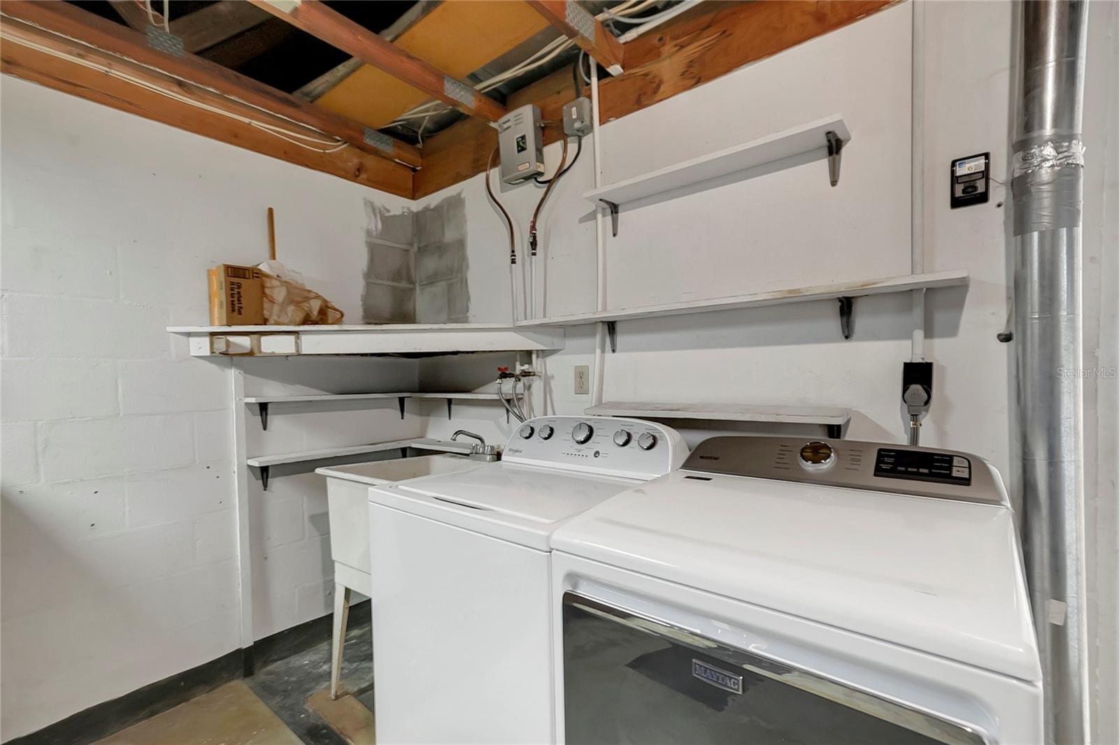 Image 19 of 21 For 4124 Claremont Drive