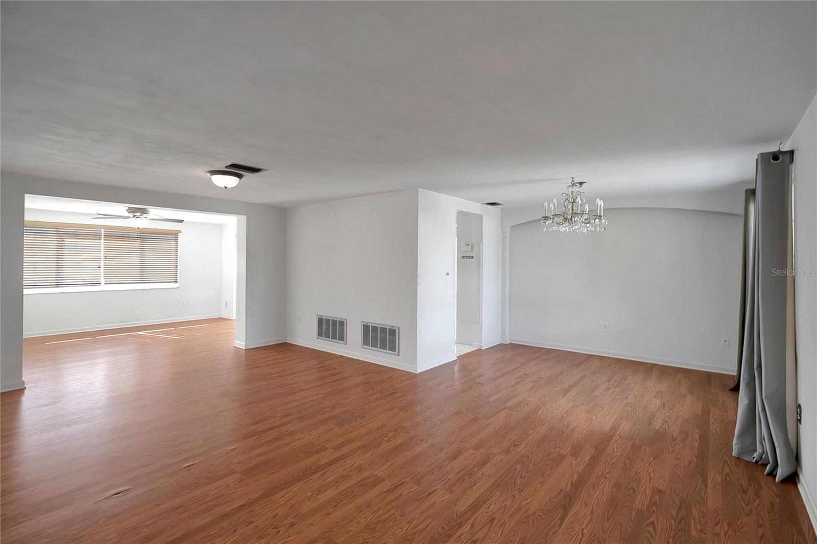 Image 4 of 21 For 4124 Claremont Drive