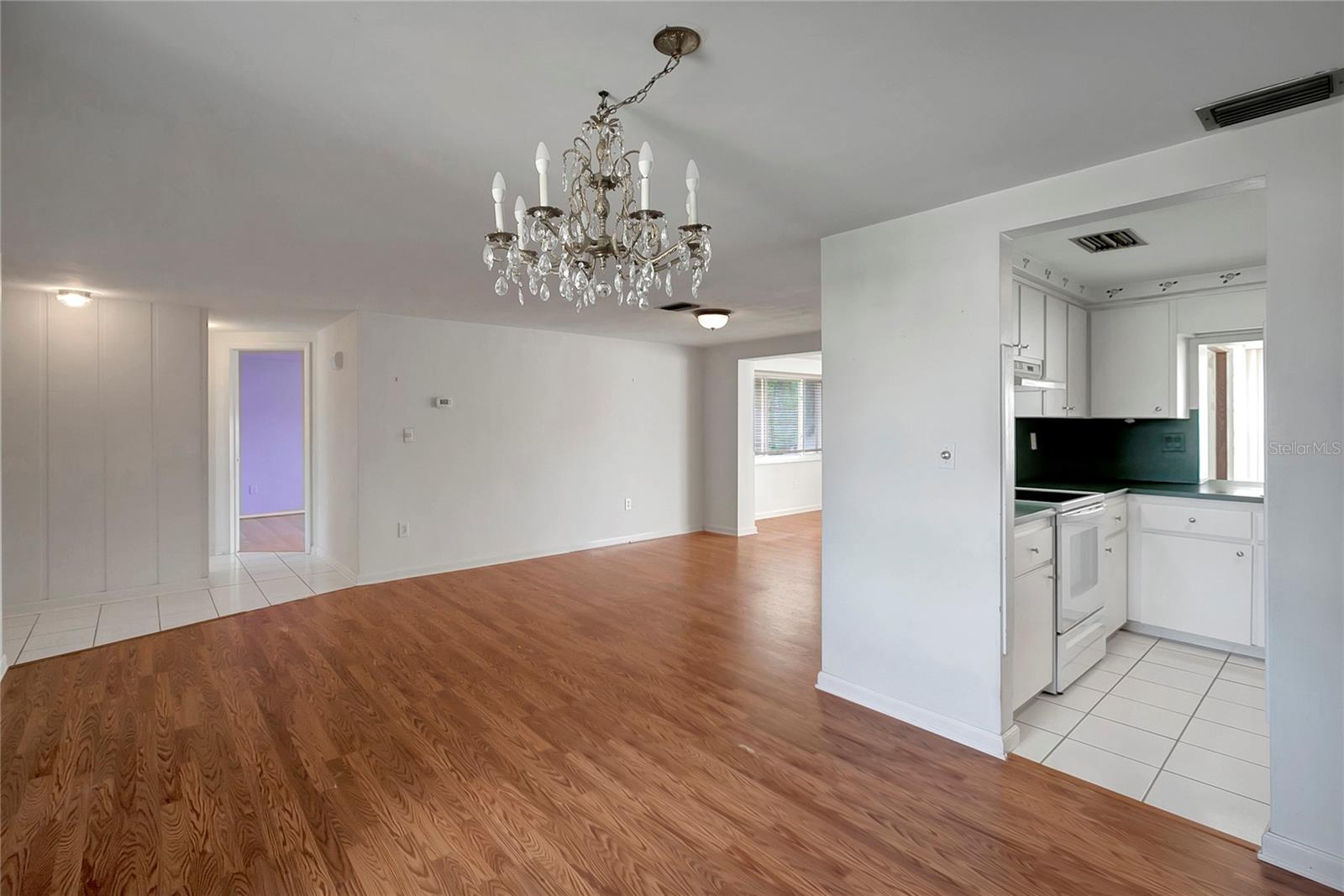 Image 6 of 21 For 4124 Claremont Drive