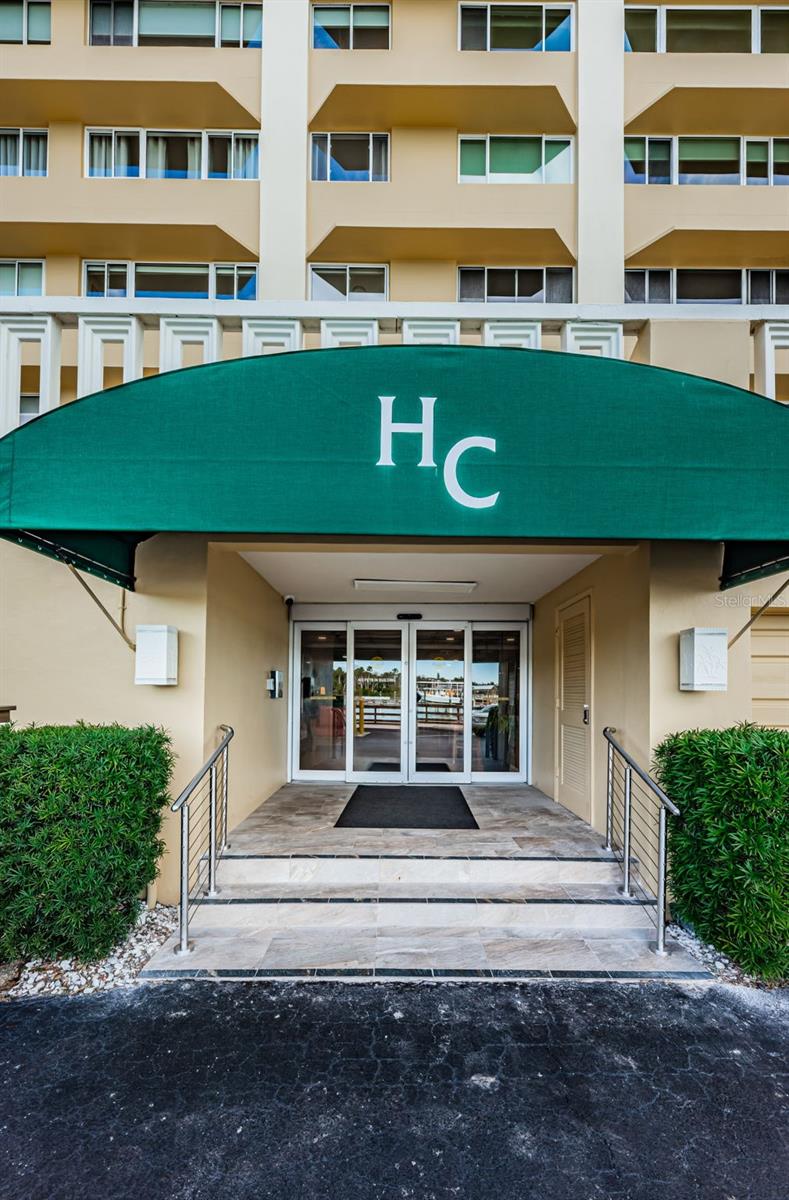 Image 3 of 51 For 100 Bluff View Drive 306c