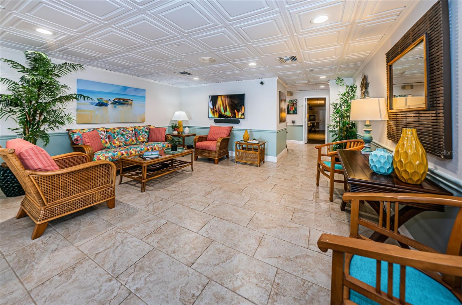 Image 4 of 51 For 100 Bluff View Drive 306c