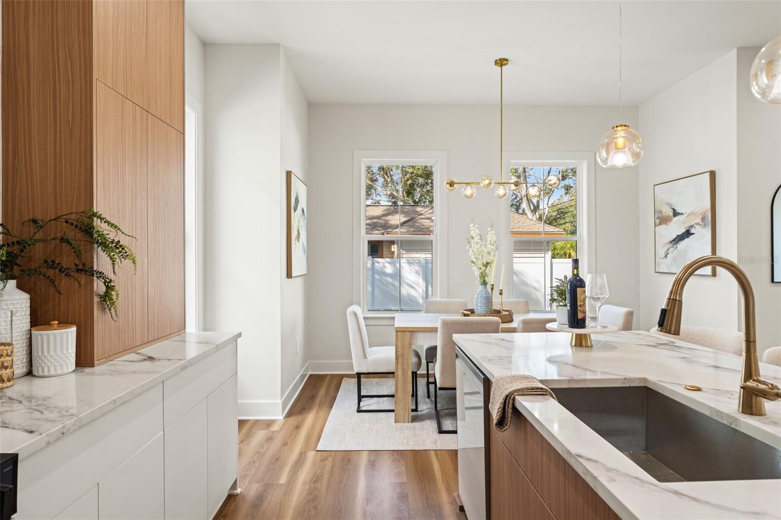 Image 11 of 51 For 10194 Hodson Place