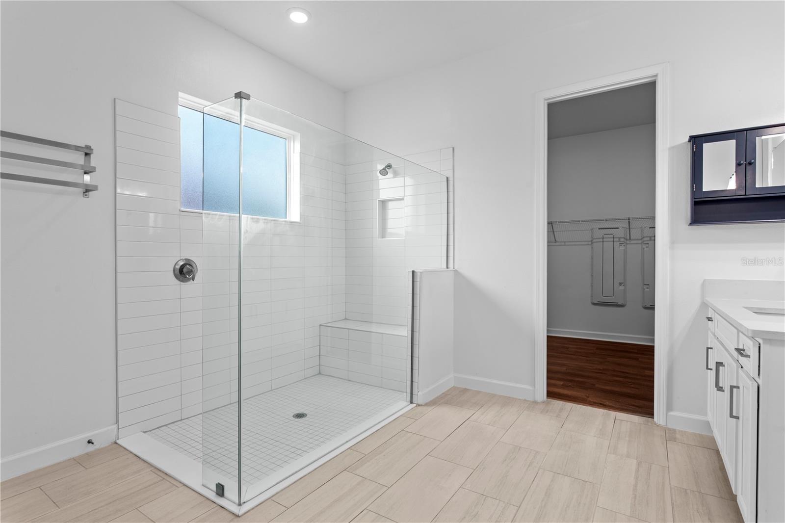 Image 20 of 73 For 5364 Windy Grove Drive