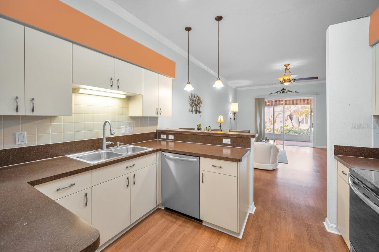 Image 10 of 73 For 12154 Putter Green Court