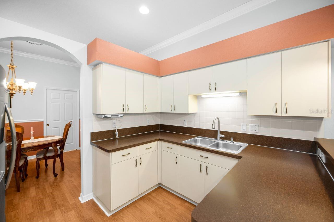 Image 13 of 73 For 12154 Putter Green Court