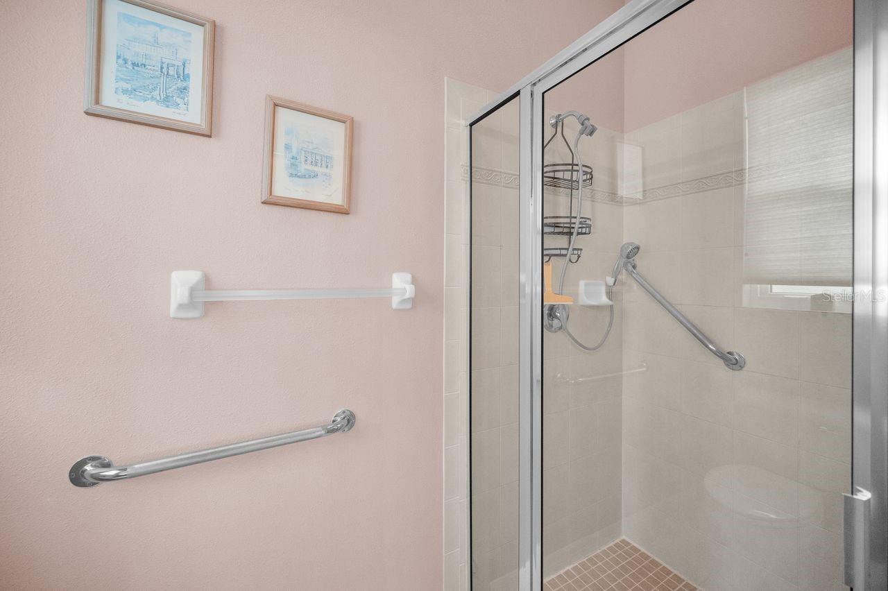 Image 23 of 73 For 12154 Putter Green Court