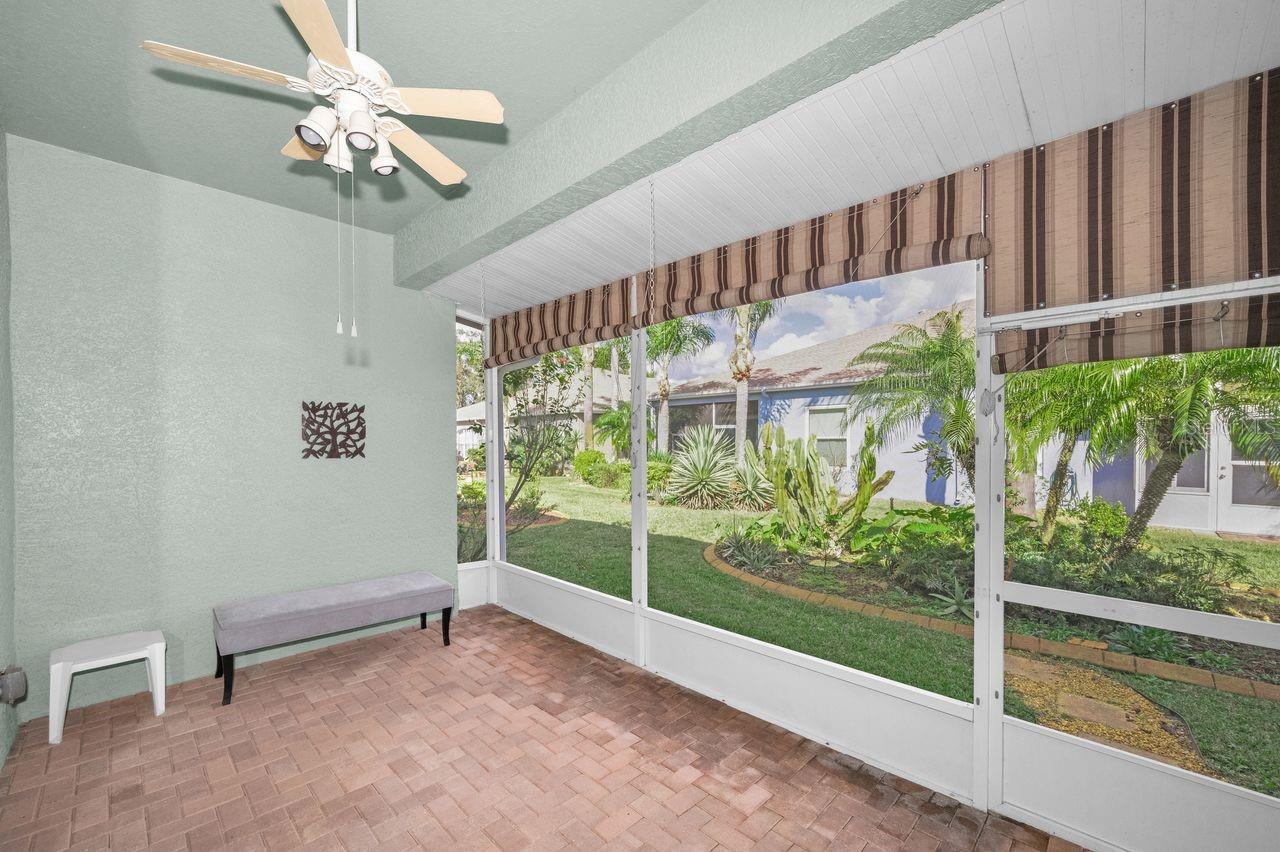 Image 27 of 73 For 12154 Putter Green Court