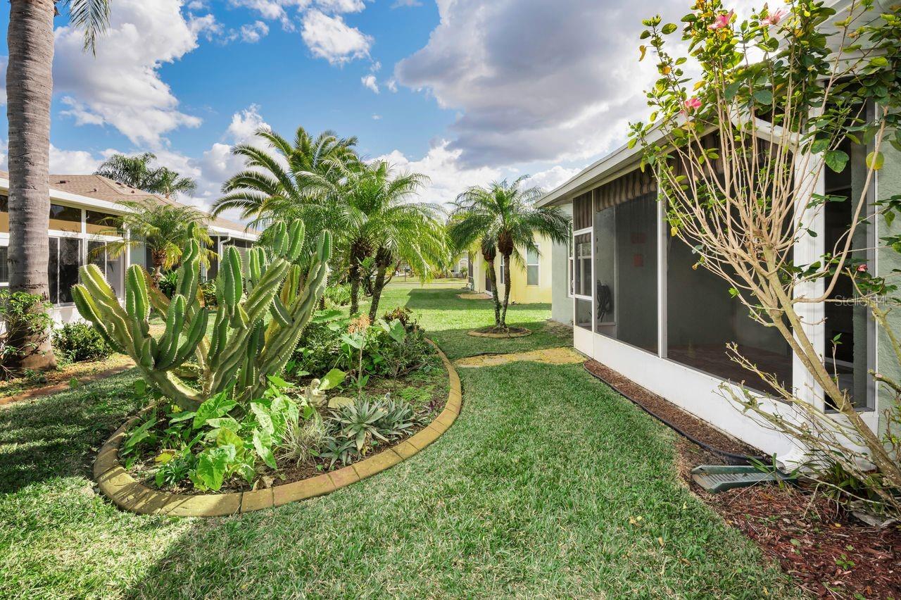 Image 31 of 73 For 12154 Putter Green Court