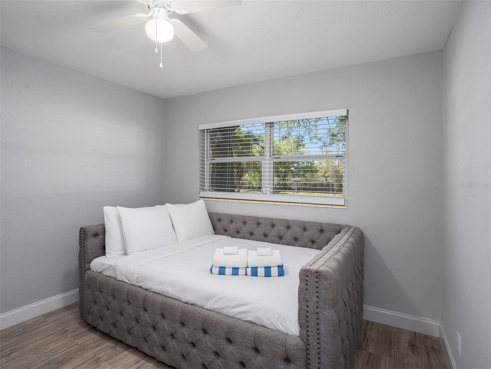 Image 10 of 25 For 4713 Rome Avenue