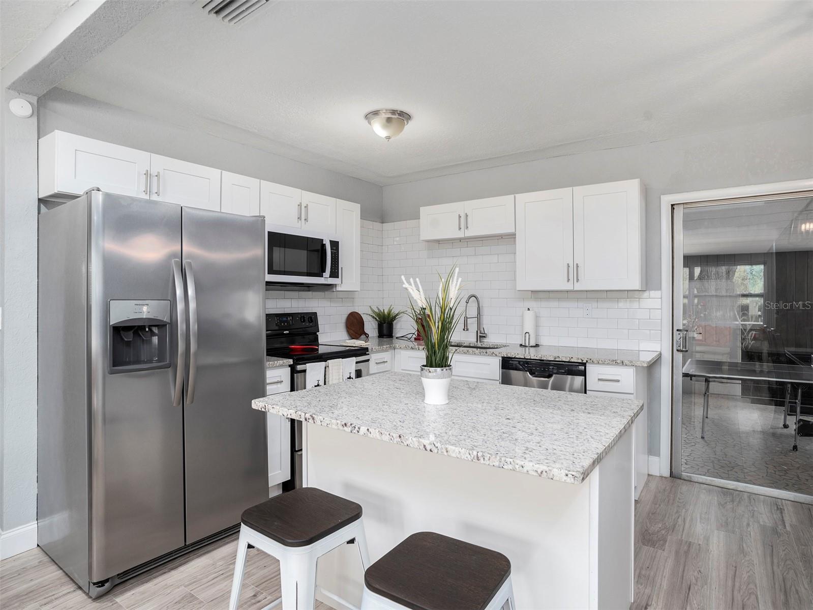 Image 18 of 25 For 4713 Rome Avenue